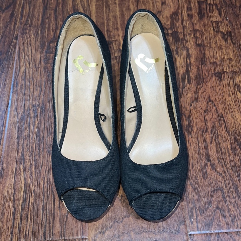 Black Wedges size 7.5